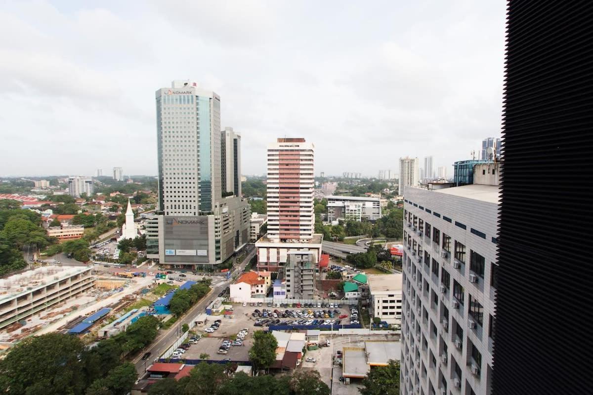Modern, High Floor Suasana Suites 05 In Jb Johor Bahru Extérieur photo