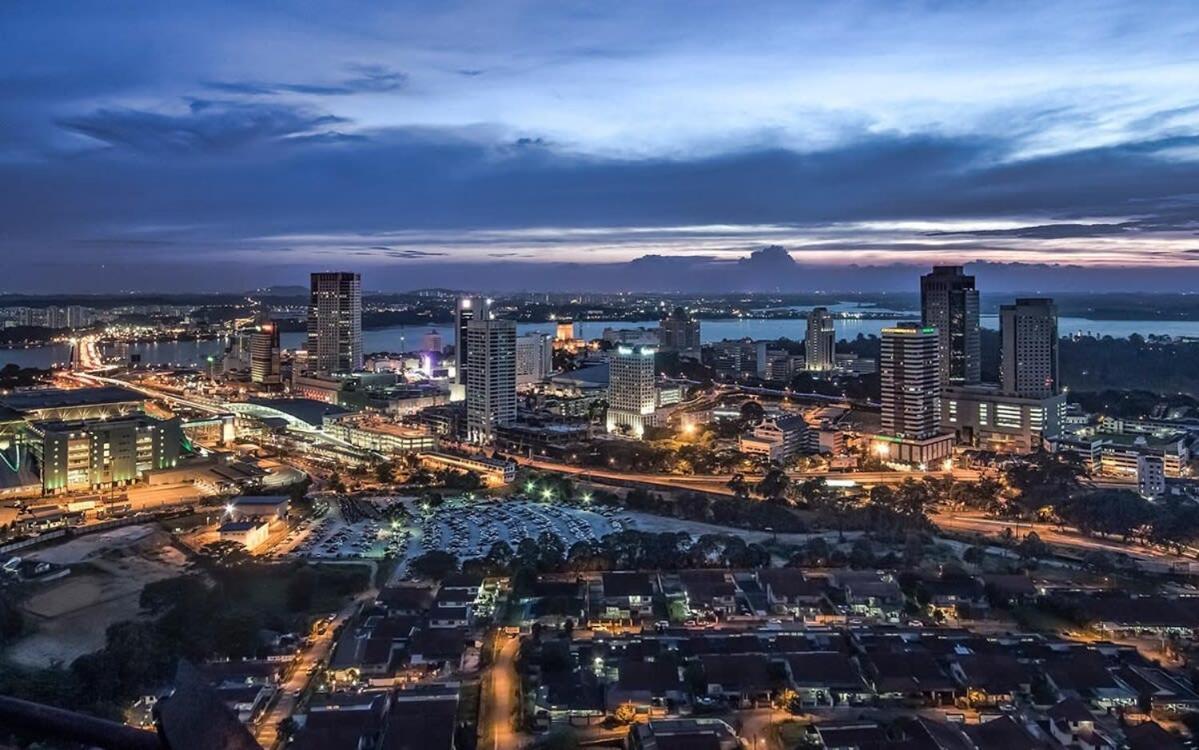 Modern, High Floor Suasana Suites 05 In Jb Johor Bahru Extérieur photo